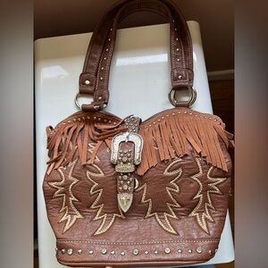 Montana West Sweetheart Fringe Western Shoulder Bag